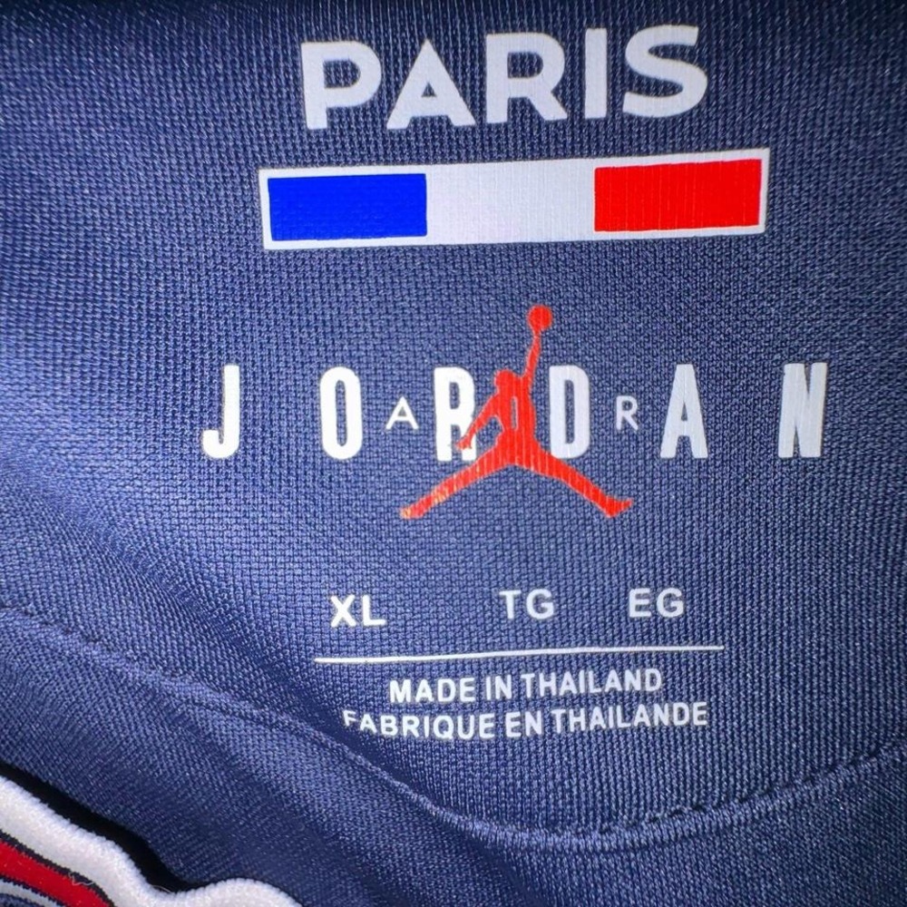 PSG 2021-2022 Home‎ Jersey Kit - Jordan Brand - Custom CALERO #30 - Size XL - Picture 3 of 3